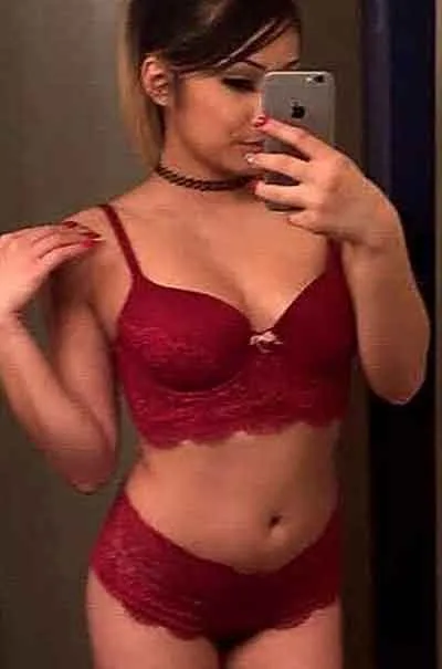 Karoline Hov